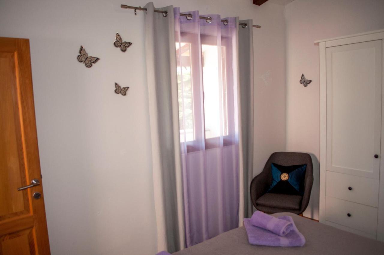 Apartment Rosa 2 โรวีน ภายนอก รูปภาพ